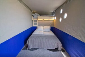 Sleep Truck 10