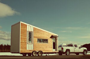 Ausbau Holz (c) Tinyhousing.ca