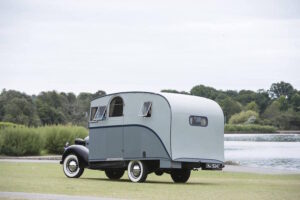 1936 PontiacSix Motorhome 16
