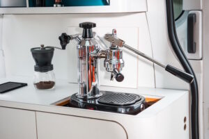 e nv200 WORKSPACe 010