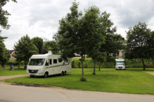 Ein einfacher Campingplatz in Moulins, Aire de Camping-Car Moulins