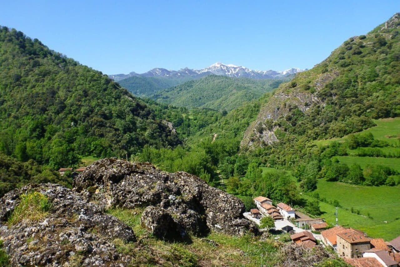 Reiseziel Kantabrien - Gigantische Aussicht vom Klettersteig in Mogrovejo