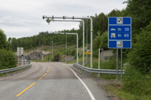 Eine Mautstation in Norwegen