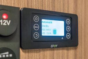 EFOY COMFORT Brennstoffzelle Bedienpanel schwarz
