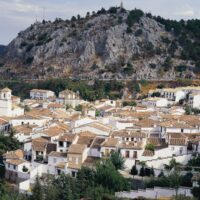 Aussicht auf Cádiz ein schoenes Reiseziel im Fruehjahr in Andalusien