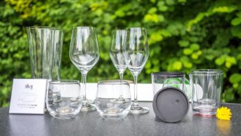 Das Sortiment von Silwy mit Glaesern die nicht verrutschen