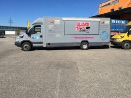 Der grosse graue Food Truck in Muenchen von The Blunch Kitchen
