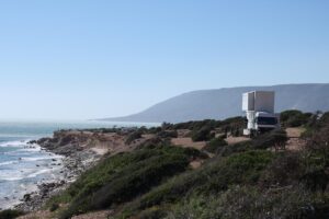 Das Truck Surf Hotel am Strand