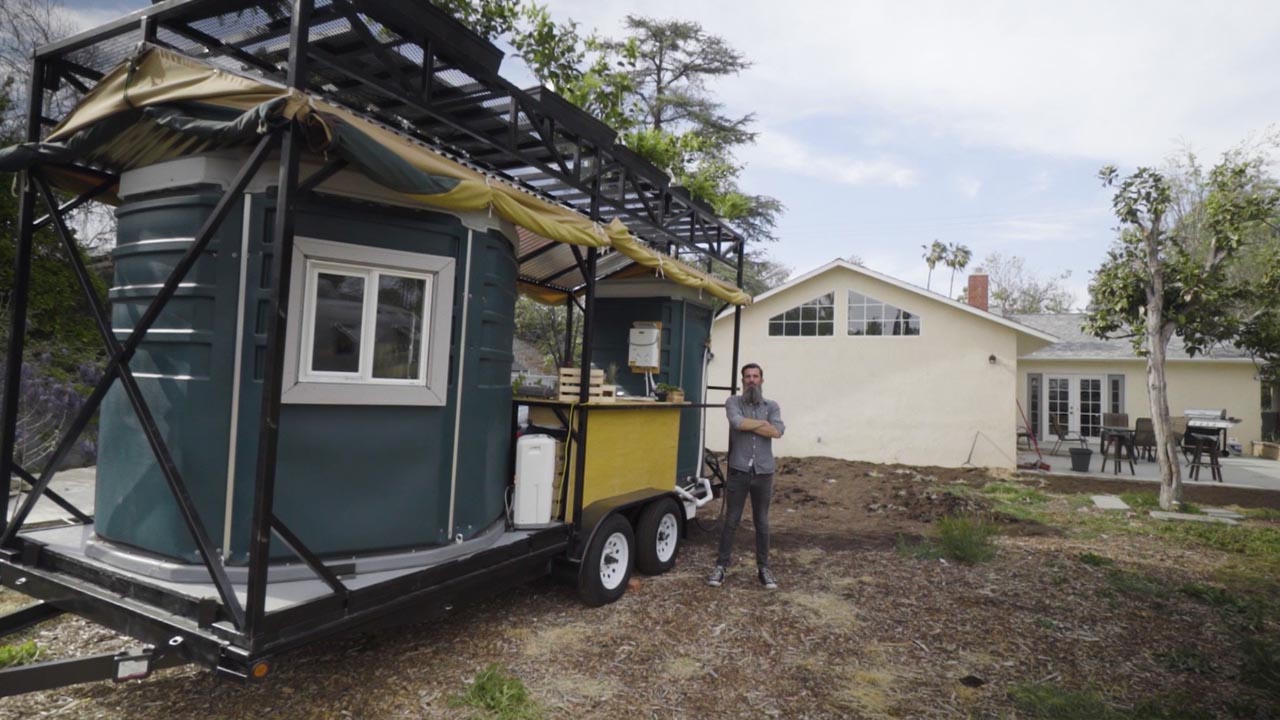Tiny Toilet Homes