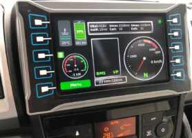 Anzeigen für Strom und Akkustand im E-Wohnmobil