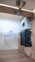 Verstecktes Zubehoer fuer Internet fuer unterwegsq