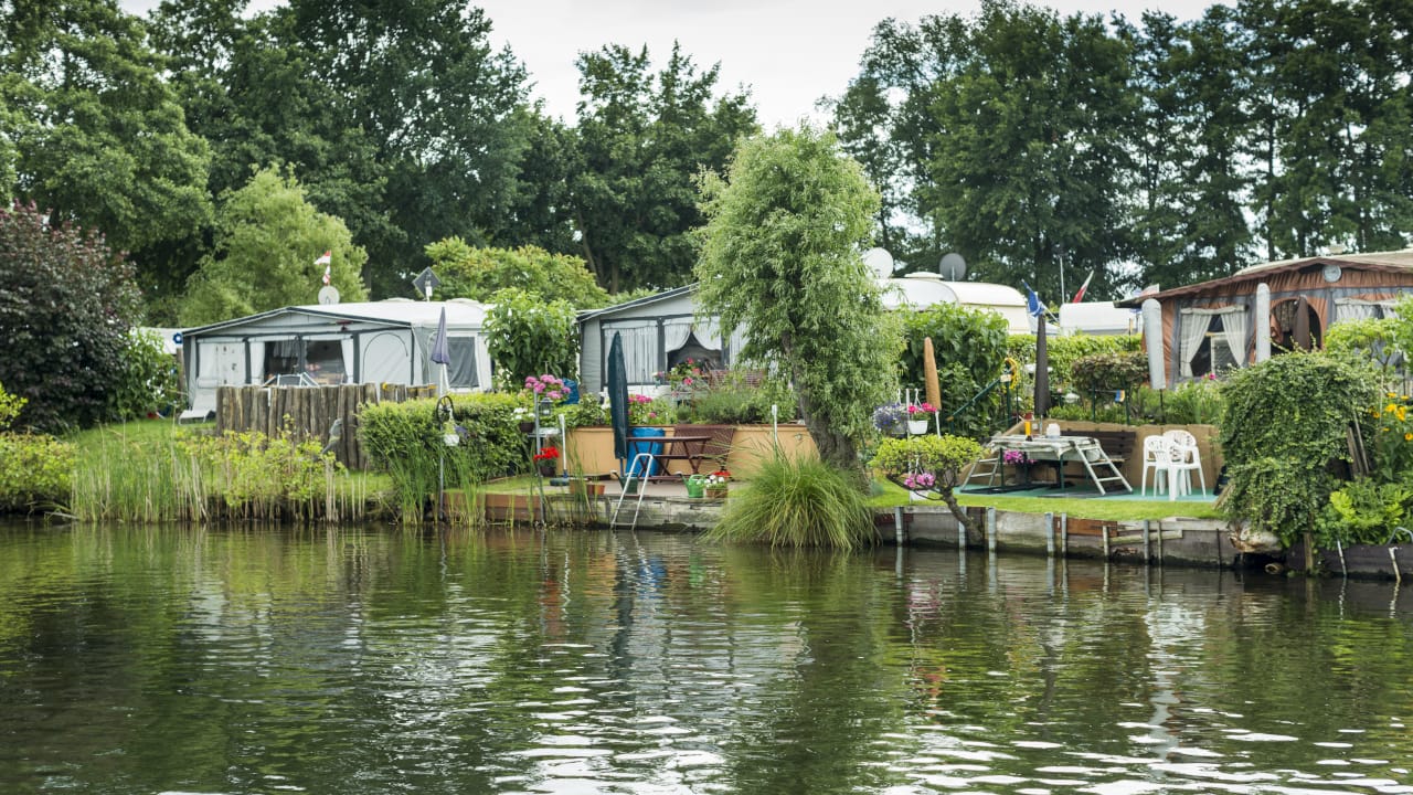 Camping am See in Deutschland – die schönsten Campingplätze mit Blick aufs Wasser 9 Naturnaher Campingplatz am See in Deutschland an der Havel