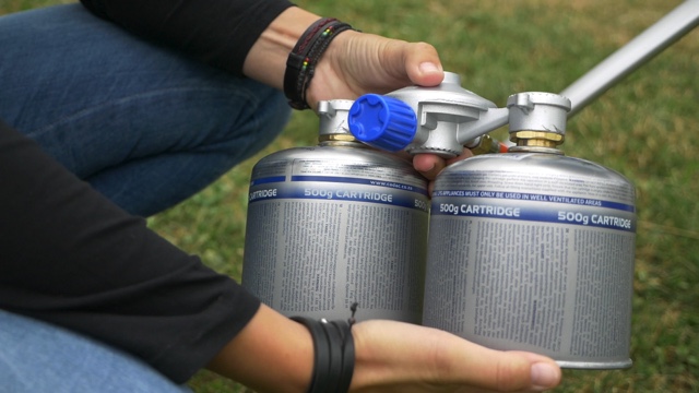 Großer Ratgeber: der perfekte Camping-(Gas)-Grill 9 CADAC Duo Power Pak fuer 2 Gaskartuschen