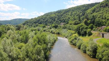 Camping in Frankreich Auvergne Landschaft