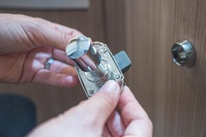 Push Lock Edelstahl Albers Camping