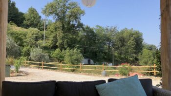 Gemütlicher Platz auf beim kinderfreien Camping Il bel sogno
