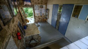 Waschhaus auf dem kinderfreien Camping Manzac Ferme