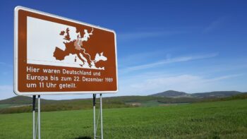 Beschilderung am Point Alpha im Rhön Urlaub