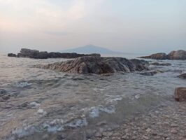 Blick auf den Vesuv im Italienurlaub in Vico Equense