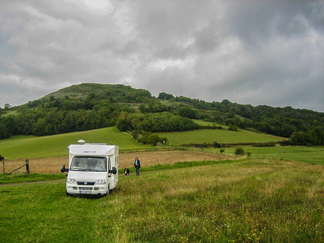 Reisen & Camping in Franken: Eine romantisch aktive Reise durch Nordbayern 3 Mit dem Wohnmobil in der Rhön beim Camping in Franken