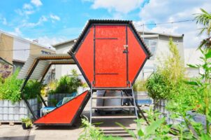 Honeycomb Unterkunft auf der Culture Campsite