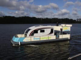 Camping auf Wasser freecamper StefanSchroeder