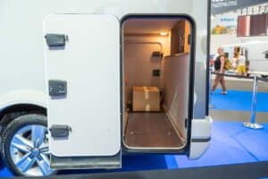 Knaus Tourer CUV Heckgarage offen
