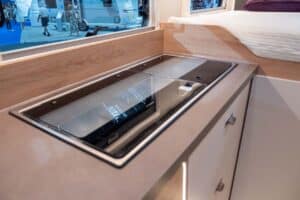 Knaus Tourer CUV Küche verschlossen