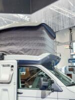 Knaus Tourer CUV Hubdach Seite