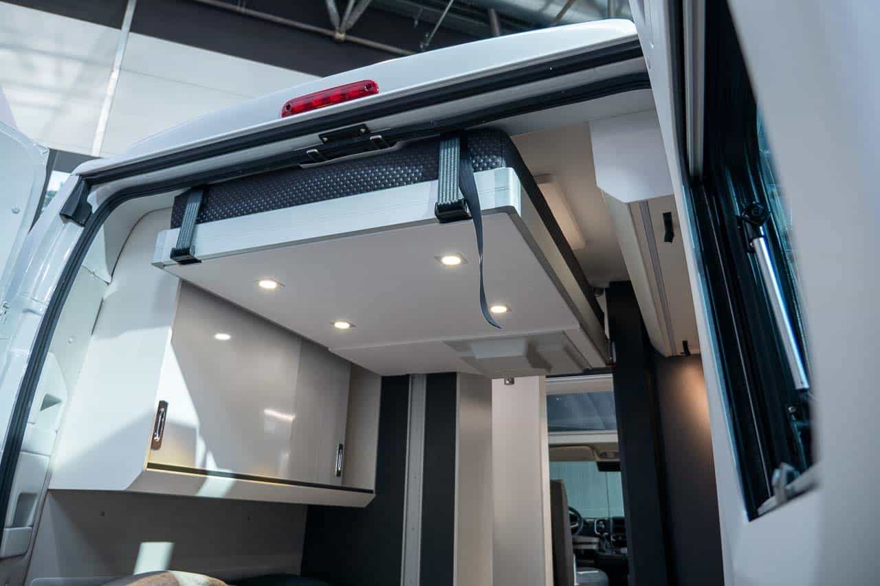 Adria TWIN 600 Bett