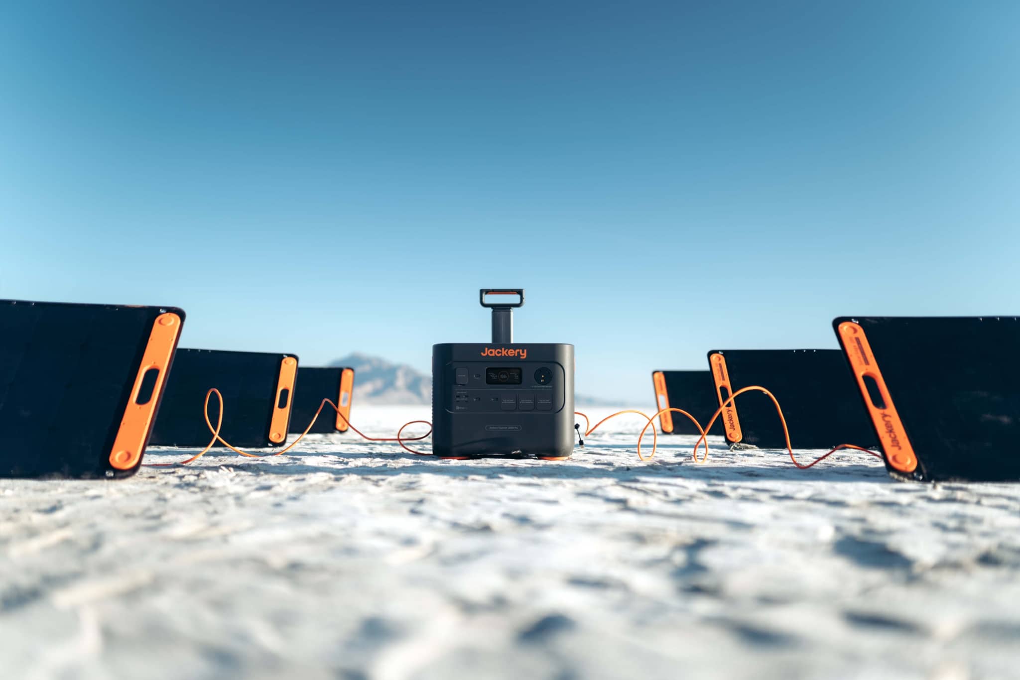 Revolutionäre Technologie: Jackery Explorer 3000 Pro Powerstation setzt neue Maßstäbe 2 Jackery Explorer 3000 Pro Lifestyle