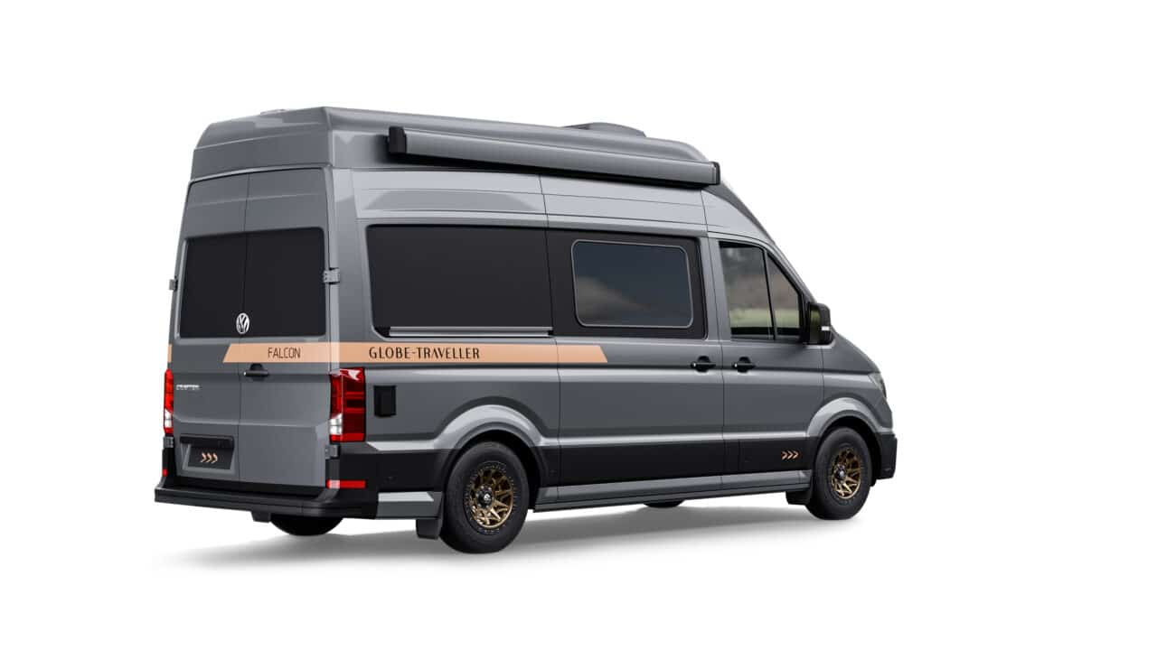 Globe-Traveller Falcon: wintertauglicher Luxus-Campervan mit effizienter Isolierung aus Polen - perfekt fürs Wintercamping! 2 Globe-Traveller Falcon Hinten