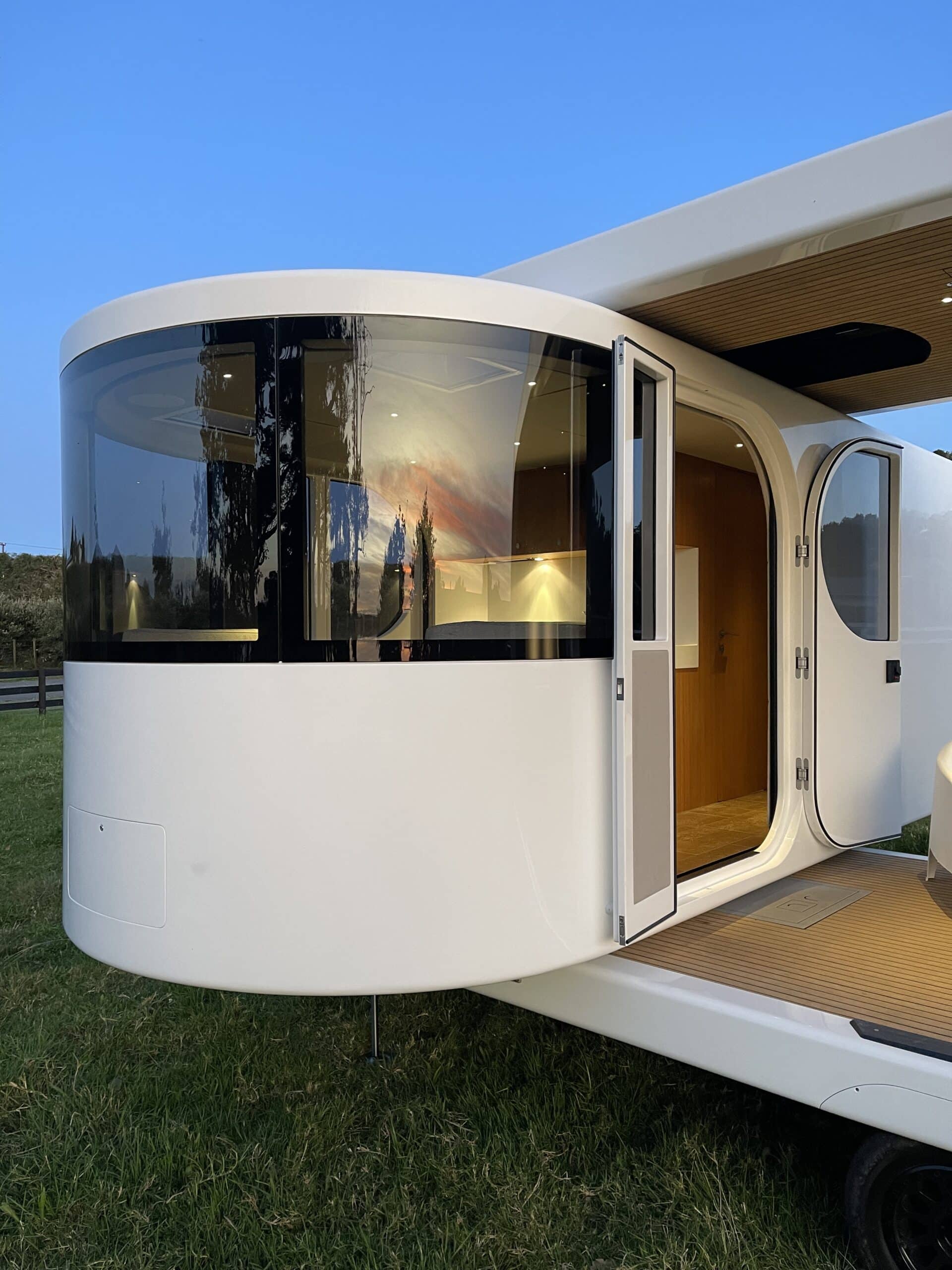 Romotow t8 Luxus-Wohnwagen