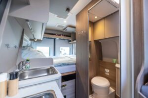 Carado Camper Van CV590 4x4 Innen
