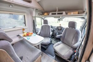 Carado Camper Van CV590 4x4 Fahrerkabine