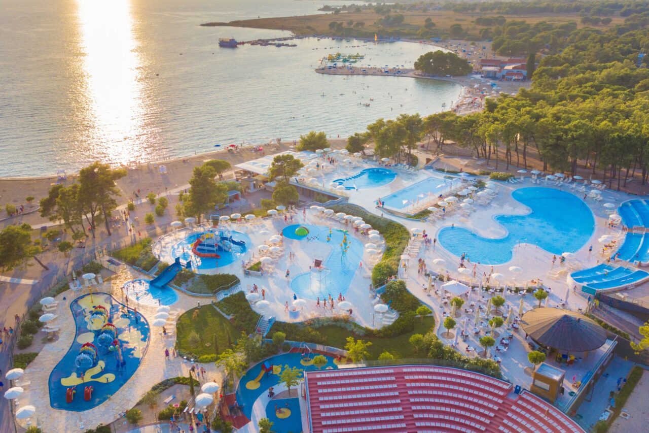 Campingplätze Dalmatien Zaton Holiday Resort - Das Zaton Holiday Resort in der Region Dalmatien – ein Paradies (nicht nur) für Wasserratten. © PiNCAMP