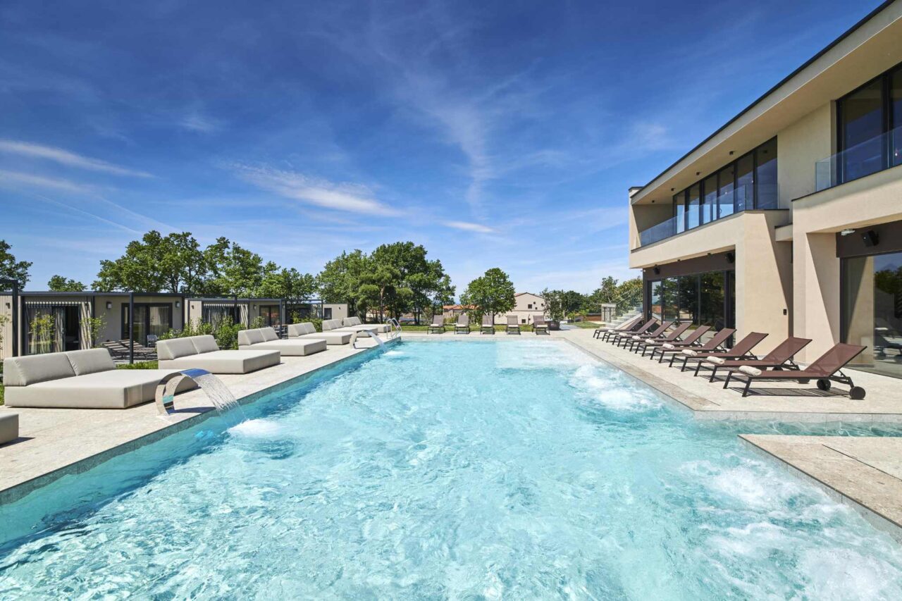Das Luxus-Resort San Servolo bietet höchste Entspannung für Ruhesuchende. © PiNCAMP