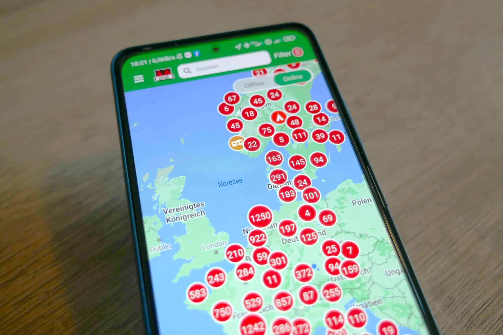 Mit dieser genialen App findest du schnell und einfach den perfekten Campingplatz für 2024!