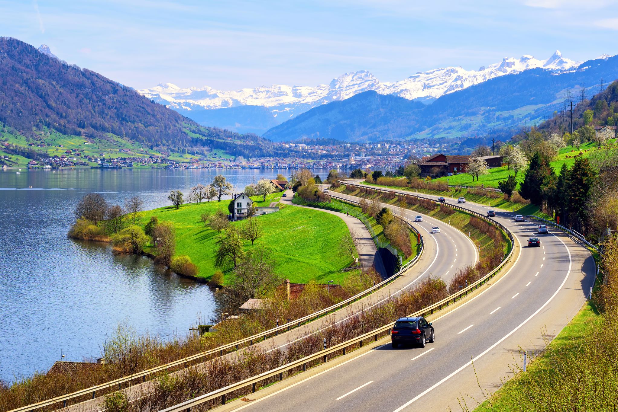 Einführung der E-Vignette in der Schweiz: Digitale Maut für Autobahnen und Nationalstraßen