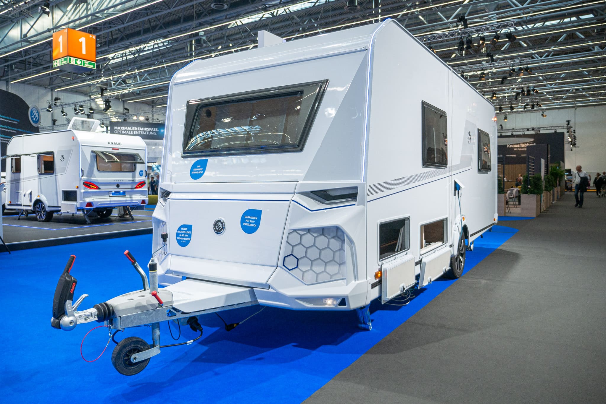Knaus Yaseo 500 DK (2024): gasfreier Wohnwagen mit geringem Gewicht – mit 360°-Tour!