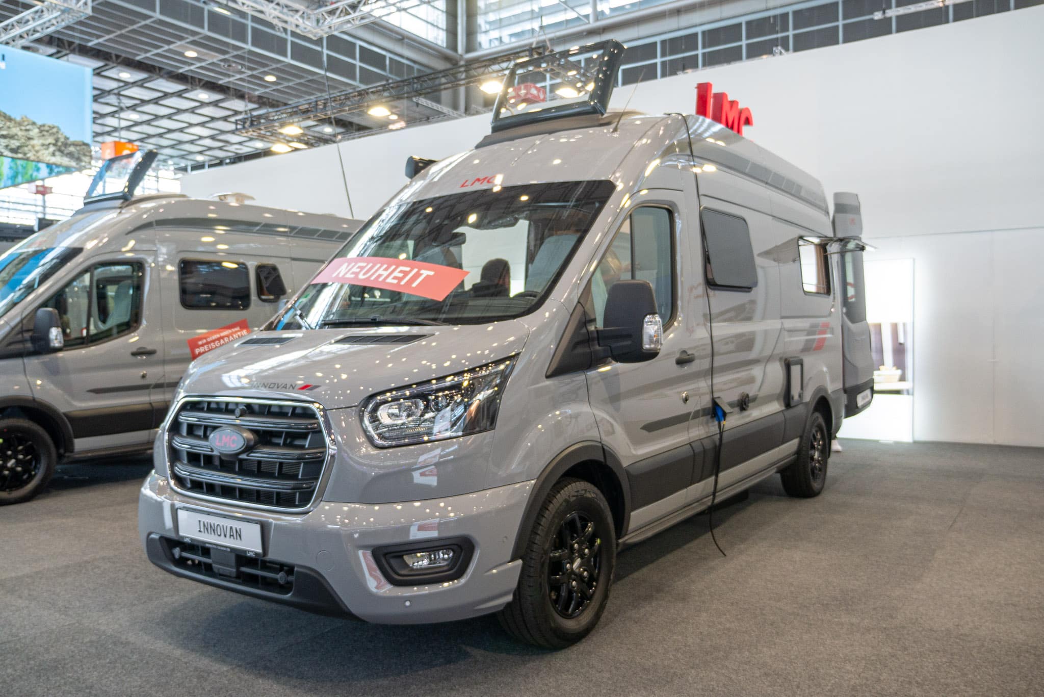 LMC Innovan 592 (2024): kompakter Kastenwagen mit Einzelbett-Grundriss und praktischem Bad – mit 360°-Tour!