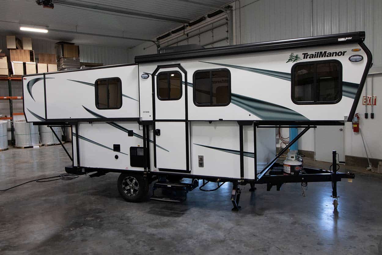 Trailmanor 2518 ausgeklappt