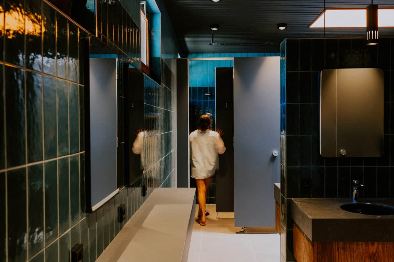 Naturcamping neu erleben: Wildwood Camping in der Lüneburger Heide 4 Badezimmer2