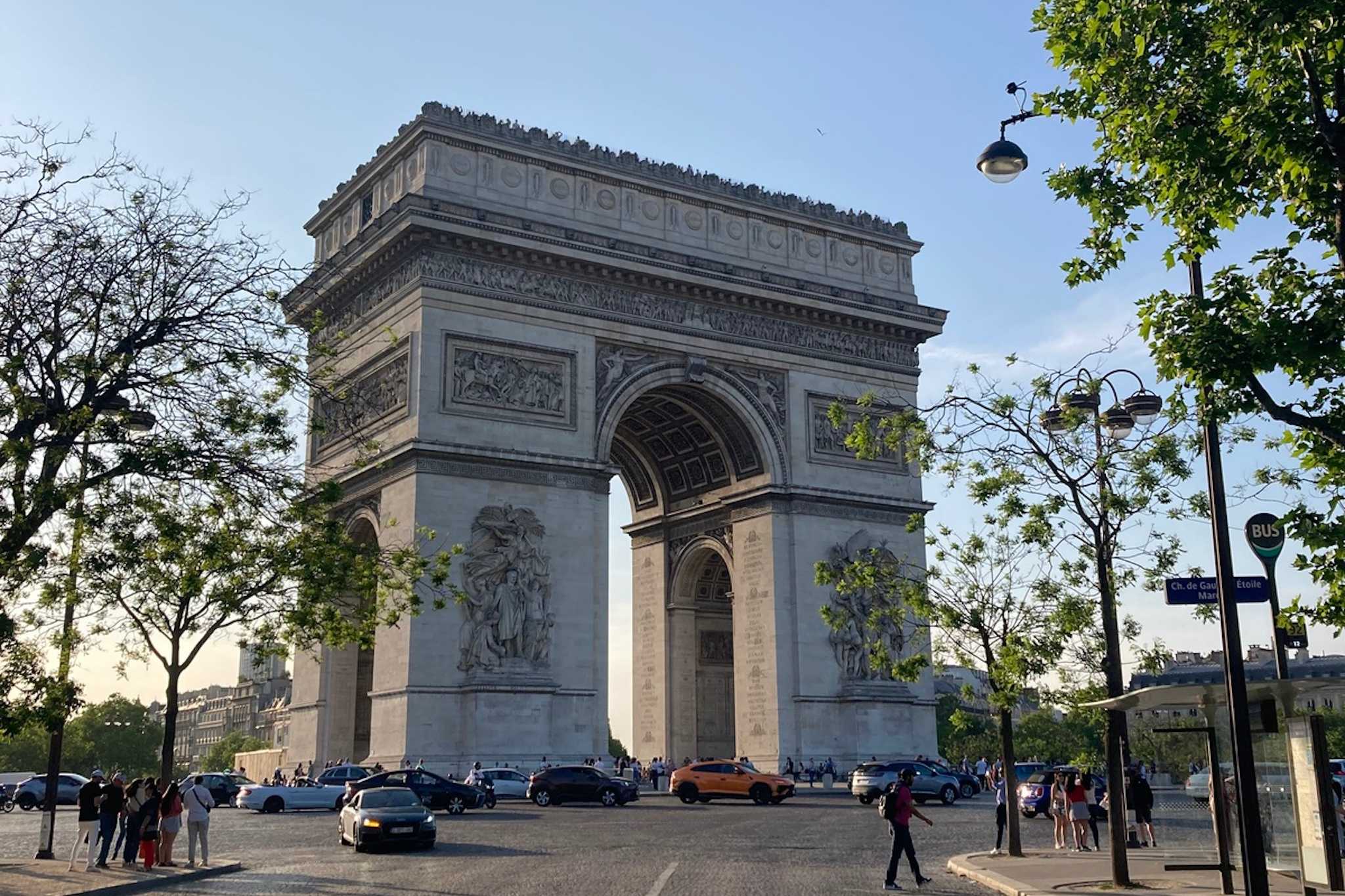 Camping in Paris: naturnah, ruhig & budgetfreundlich – unsere Campingplatz-Empfehlung und praktische Reisetipps