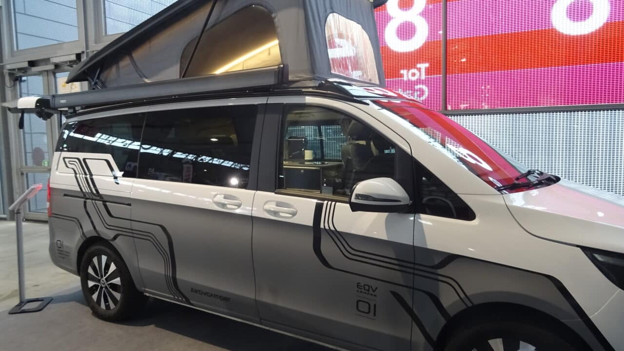 Aktivcamper Urban Camper EQV Außenansicht