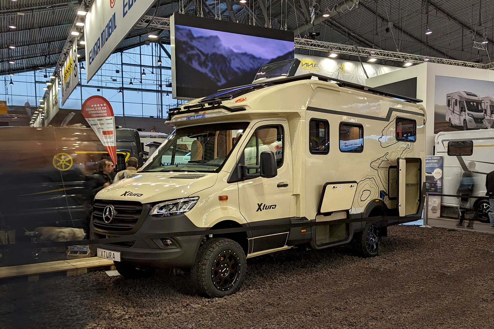 Eura Mobil Xtura (2024) – bis zu 30 Tage autark mit dem Offroad-Wohnmobil auf Sprinter-Basis