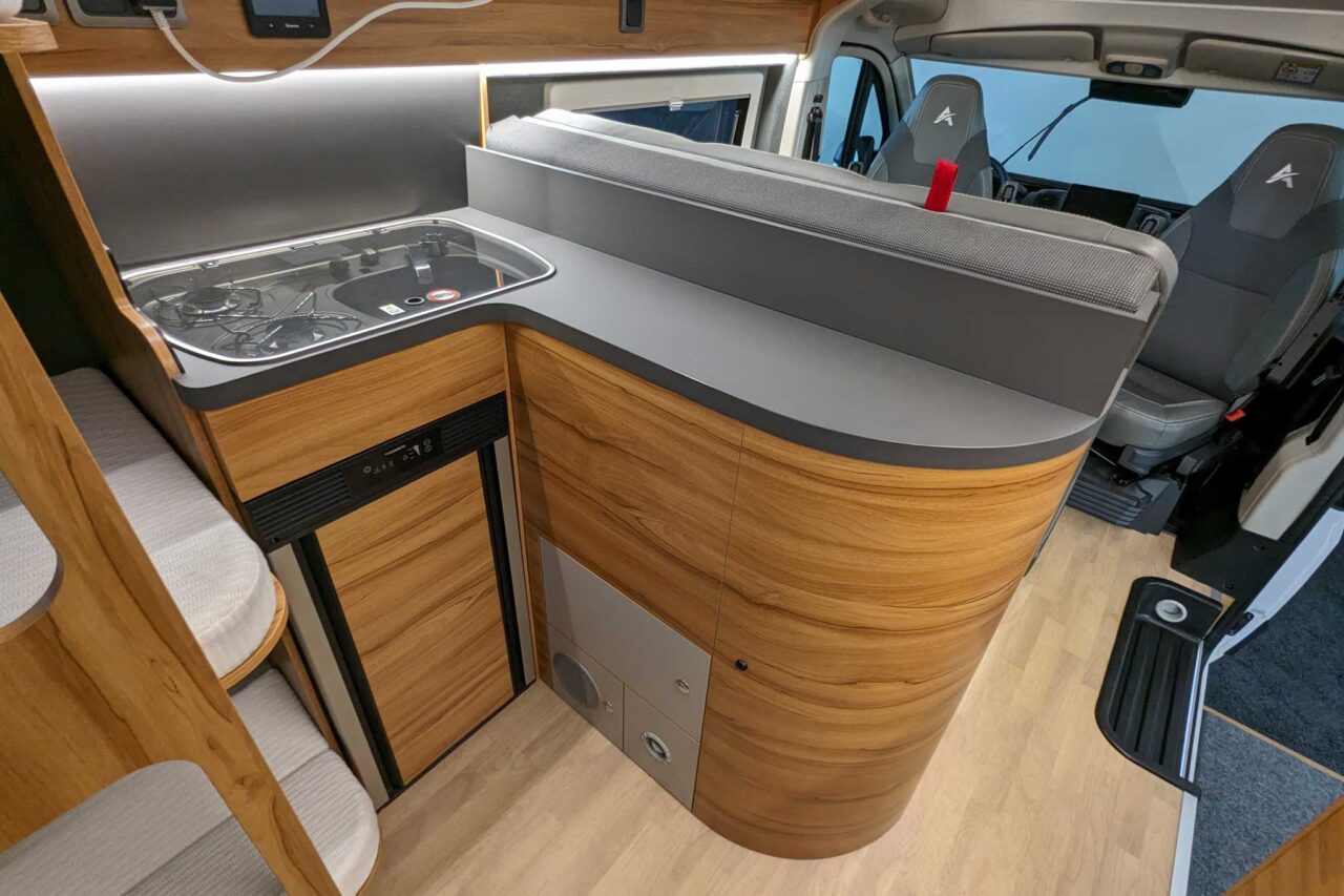 Affinity five Kueche 1584