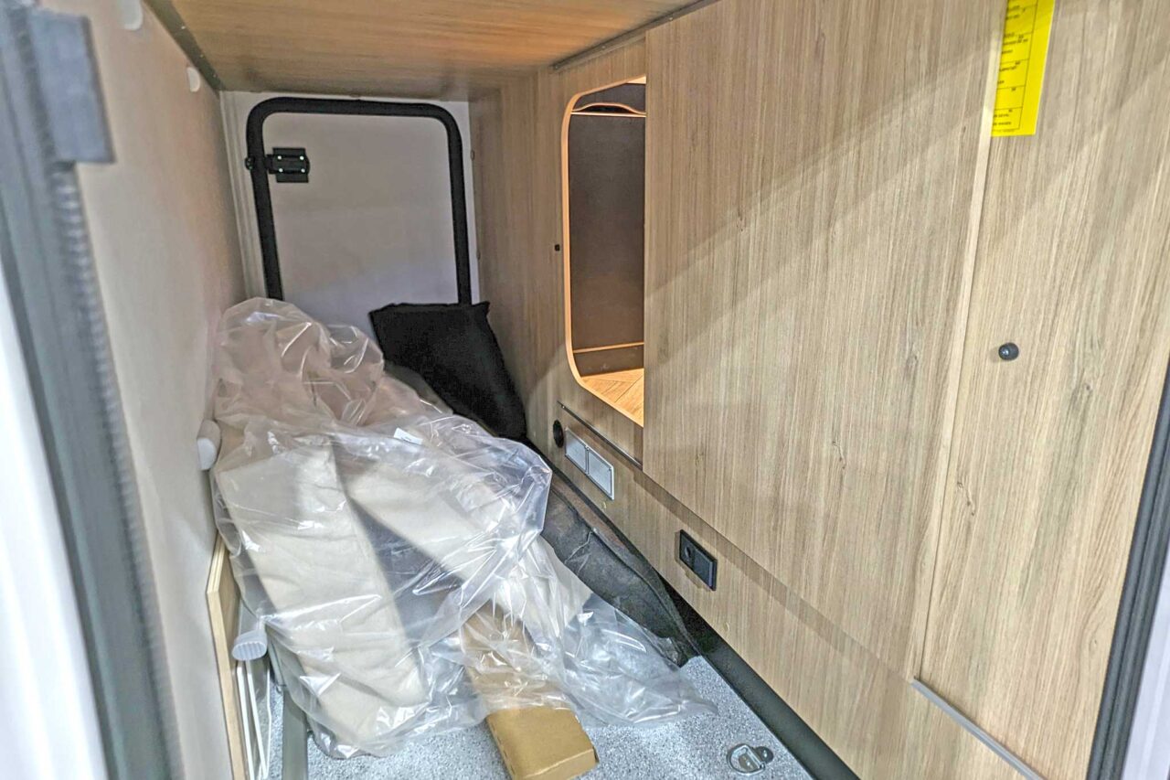 CHausson 724 Garage 4613