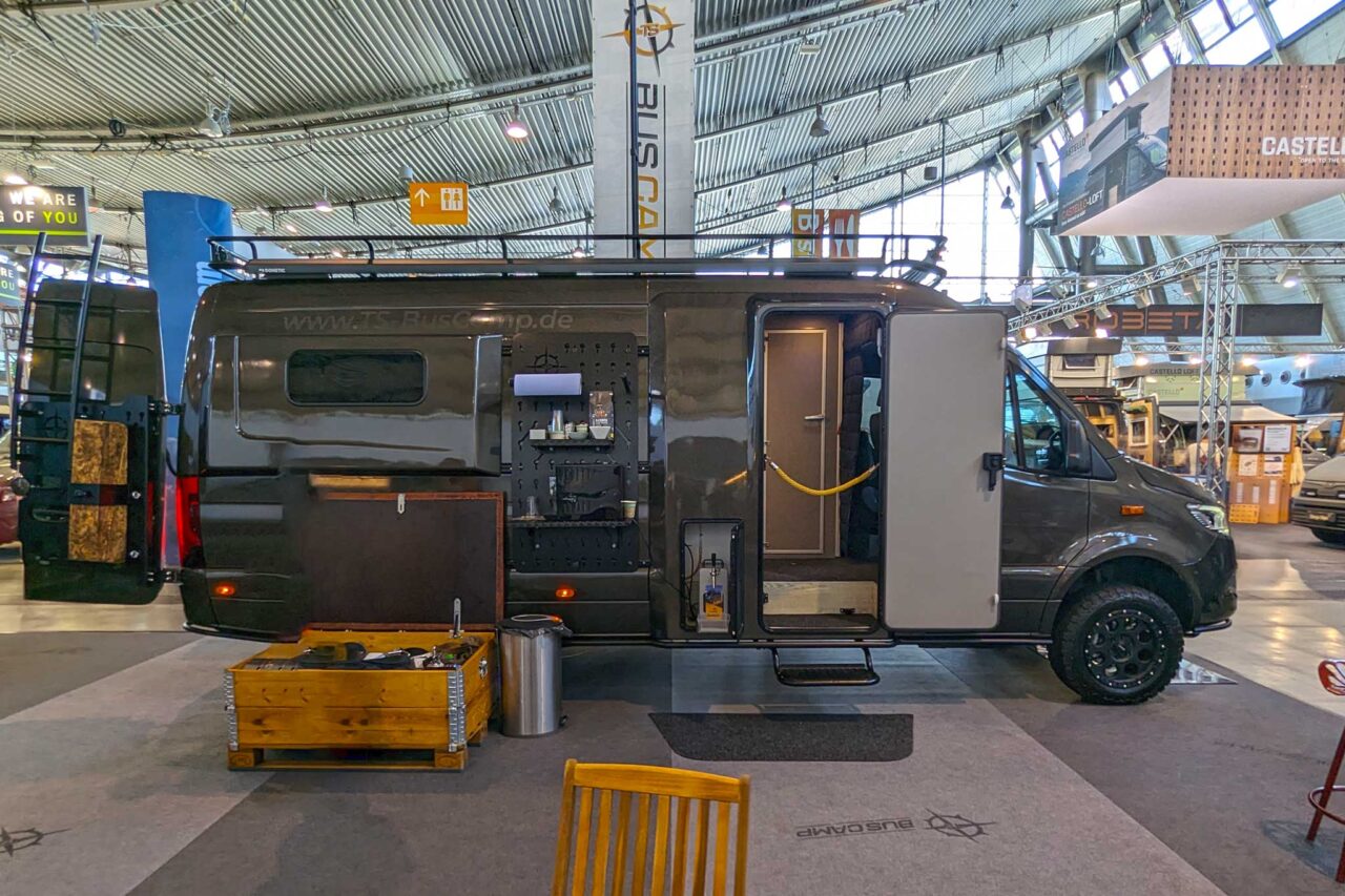 TS Buscamp X Ped Außenansicht