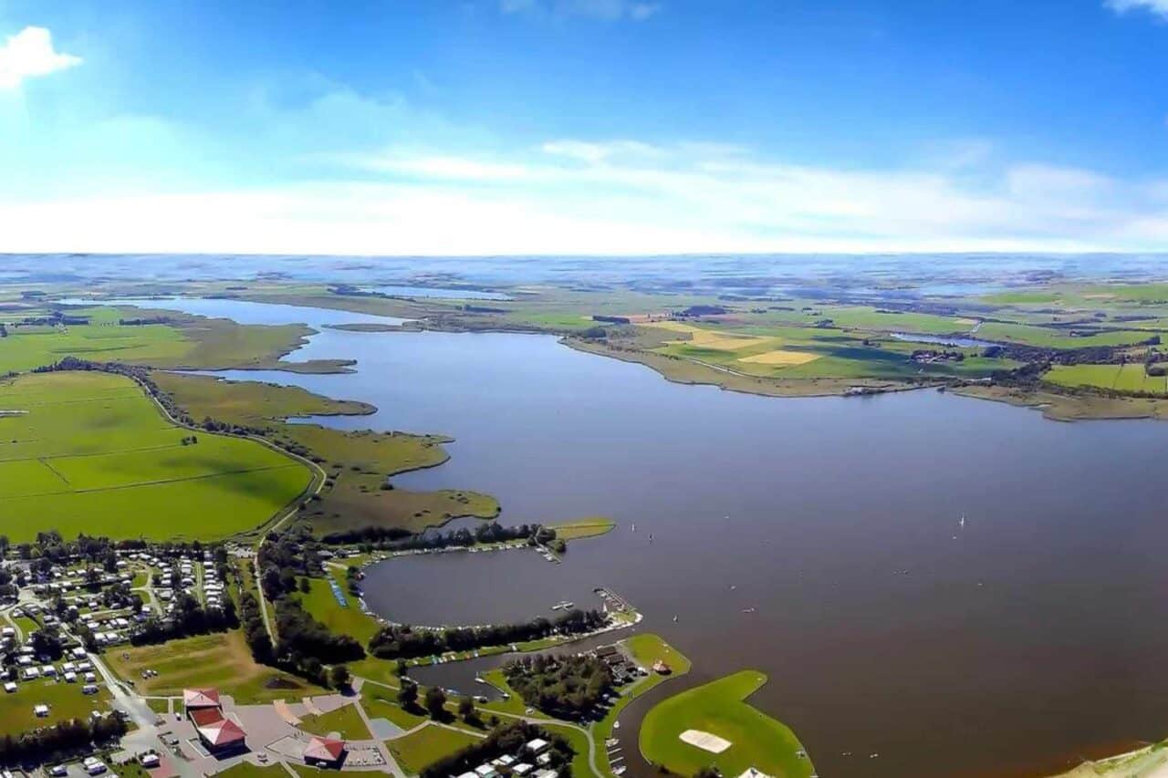 Camping Ostfriesland: Entdecke das versteckte Paradies für Naturliebhaber und Abenteurer!